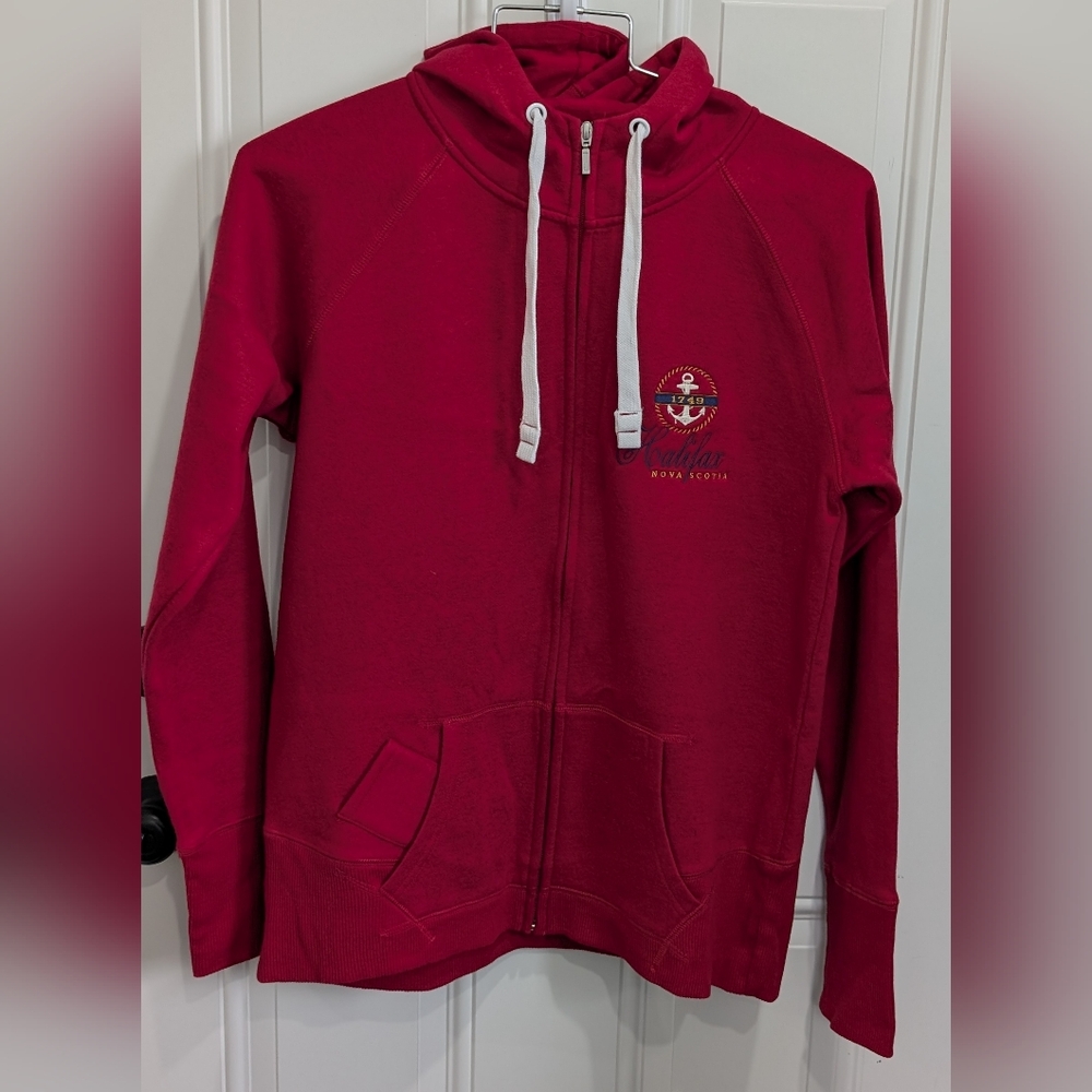 Nova Scotia Hoodie In Red and White Zipper Sweatshirt Hoodie NWOT